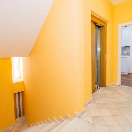 Gran Constitucion Plaza Malagamanagement Apartment *